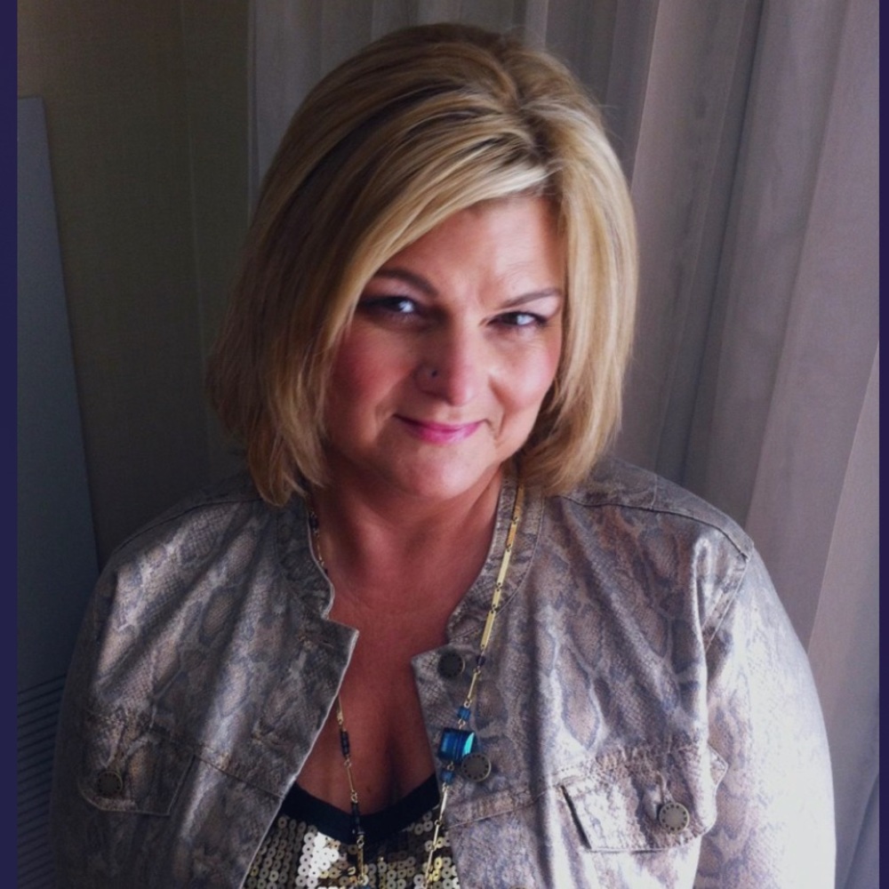 Meet your Posher, Stephanie